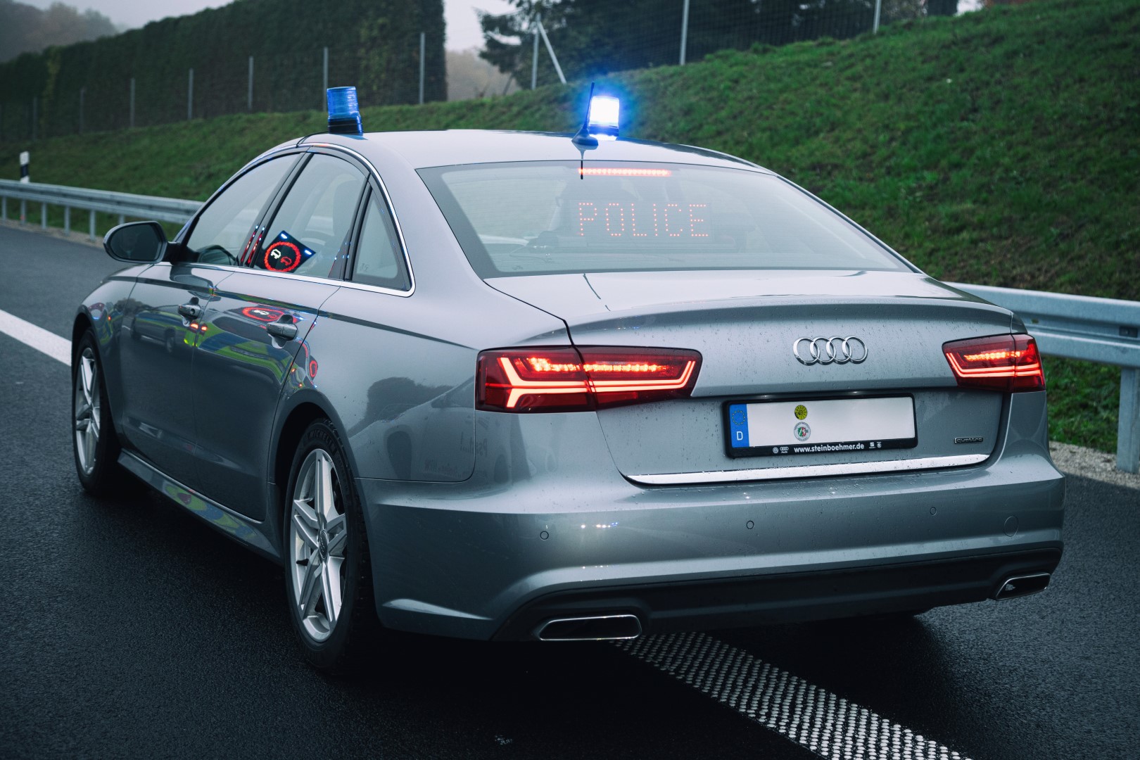 AUDI_A8_ZIVILPOLIZEI (klein)